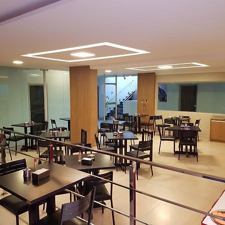 Oft Place Hotel Goiânia Zewnętrze zdjęcie